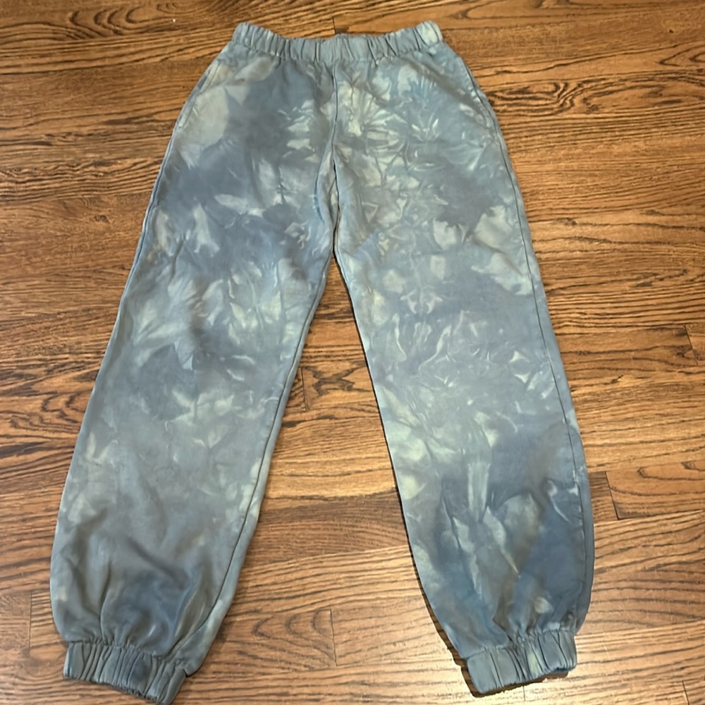 Brandy 🩵 Melville joggers OS shade of green